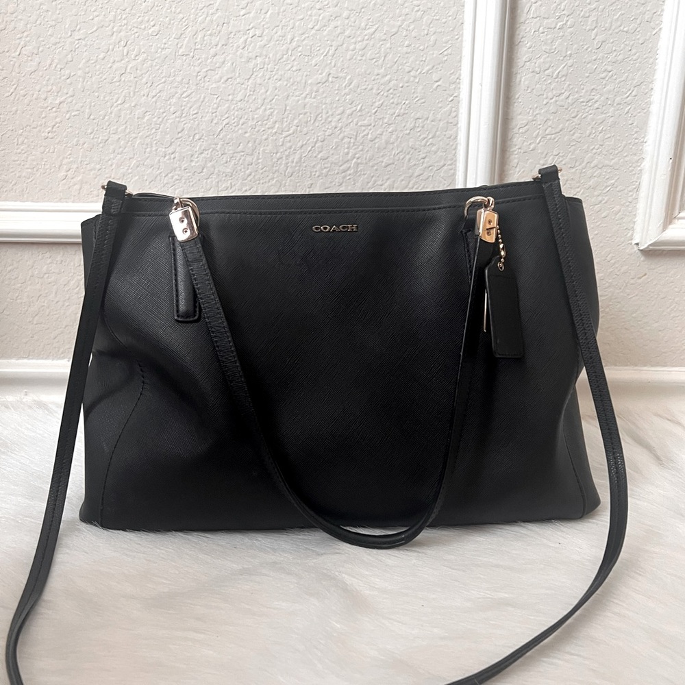 COACH Handbag - Picture 2 of 12